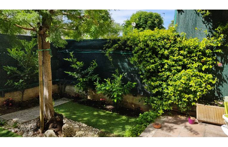 appartamento in vendita ad Ancona in zona Piano San Lazzaro