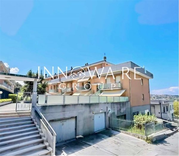 appartamento in vendita ad Ancona in zona Piano San Lazzaro