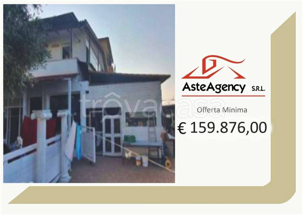 casa indipendente in vendita ad Ancona in zona Palombina Nuova