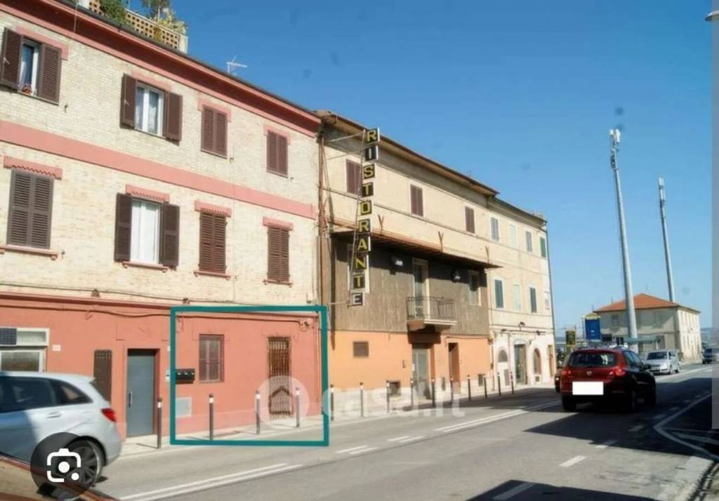 ufficio in vendita ad Ancona in zona Torrette