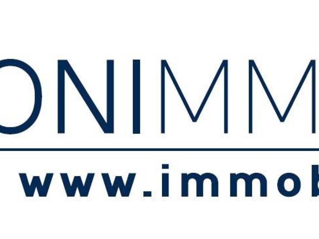 negozio in vendita ad Ancona in zona Tavernelle