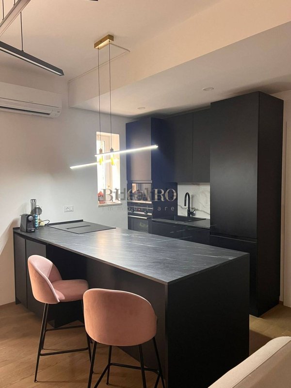 appartamento in vendita ad Ancona in zona Centro Storico