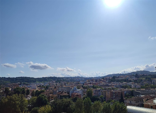 appartamento in vendita ad Ancona in zona Vallemiano