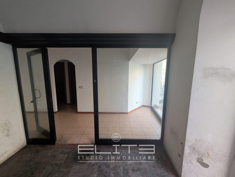 negozio in vendita ad Ancona in zona Centro Storico