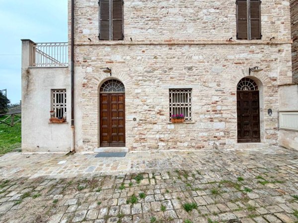 appartamento in vendita ad Ancona in zona Centro Storico
