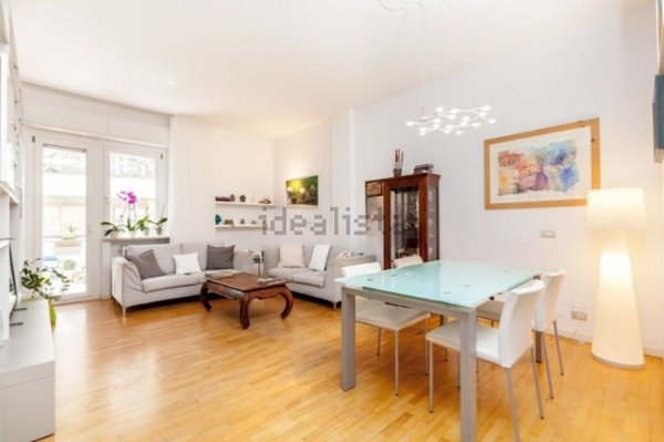 appartamento in vendita ad Ancona in zona Montirozzo