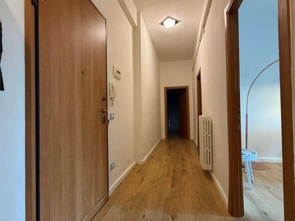 appartamento in vendita ad Ancona in zona Adriatico