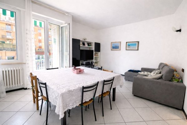 appartamento in vendita ad Ancona in zona Posatora