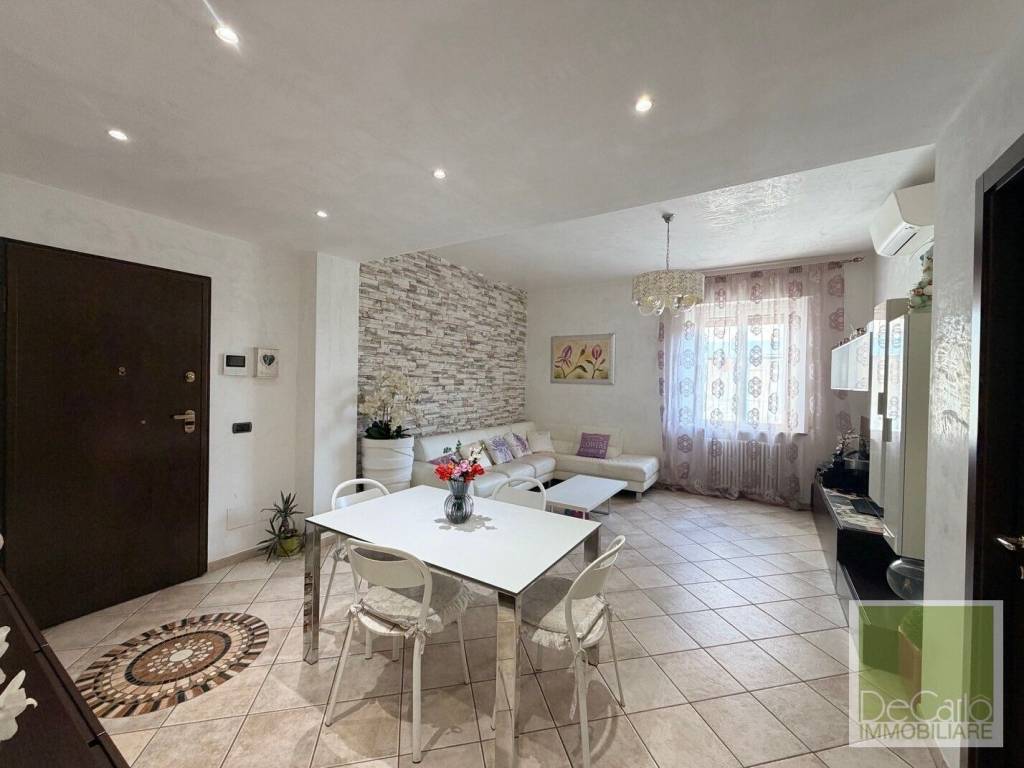 appartamento in vendita ad Ancona in zona Torrette