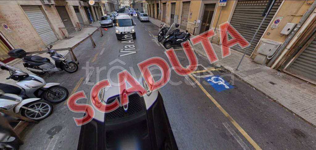 locale commerciale in vendita ad Ancona in zona Piano San Lazzaro