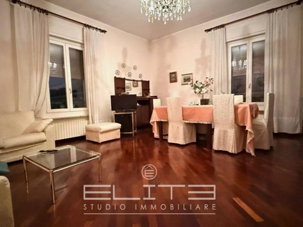 appartamento in vendita ad Ancona in zona Adriatico