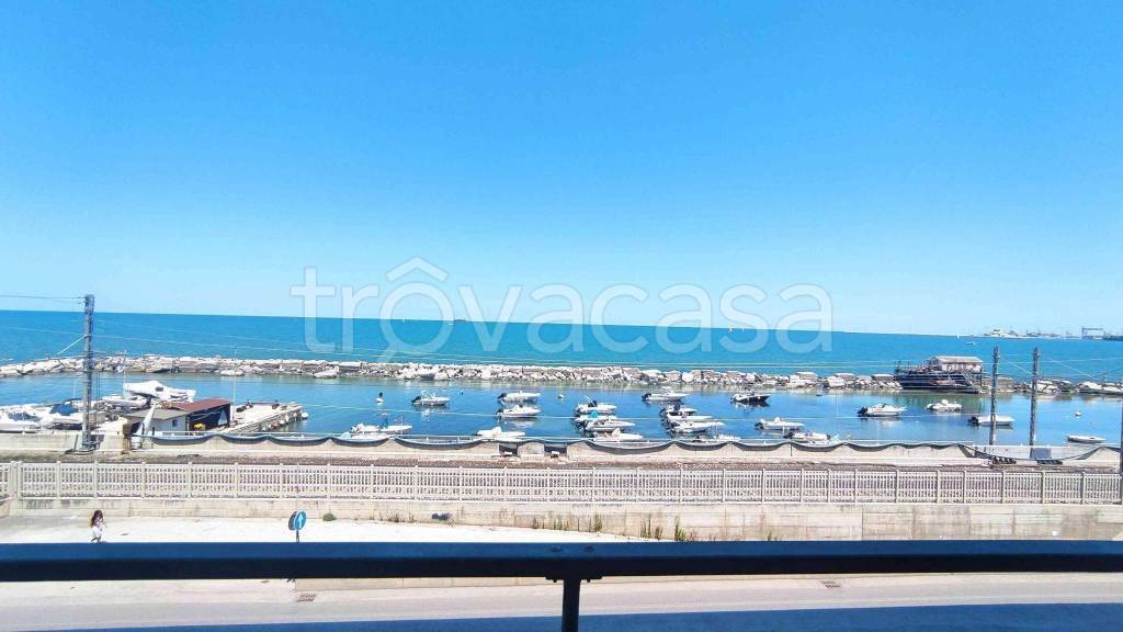 appartamento in vendita ad Ancona in zona Piano San Lazzaro