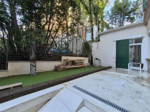 appartamento in vendita ad Ancona in zona Adriatico