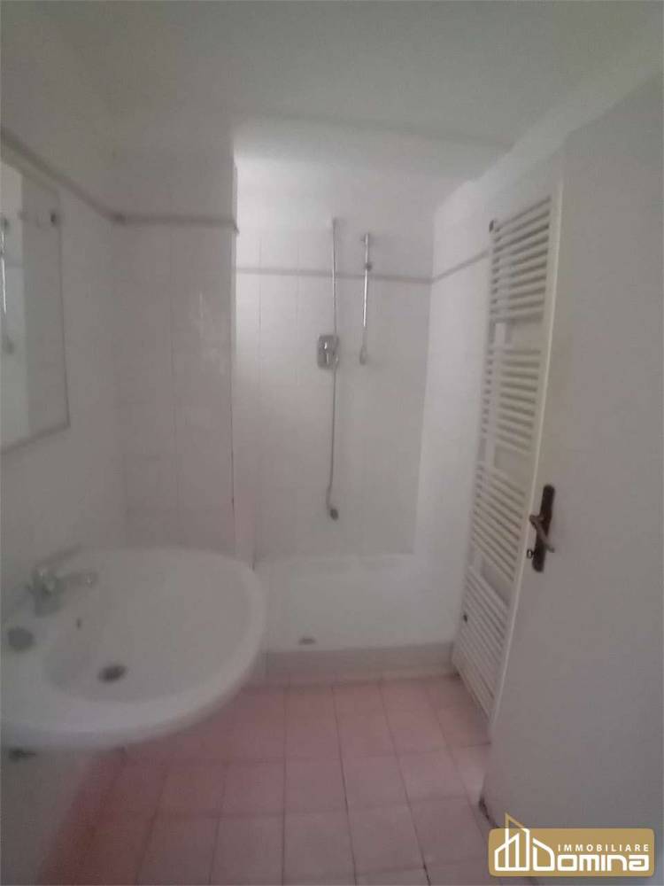 appartamento in vendita ad Ancona in zona Delle Grazie