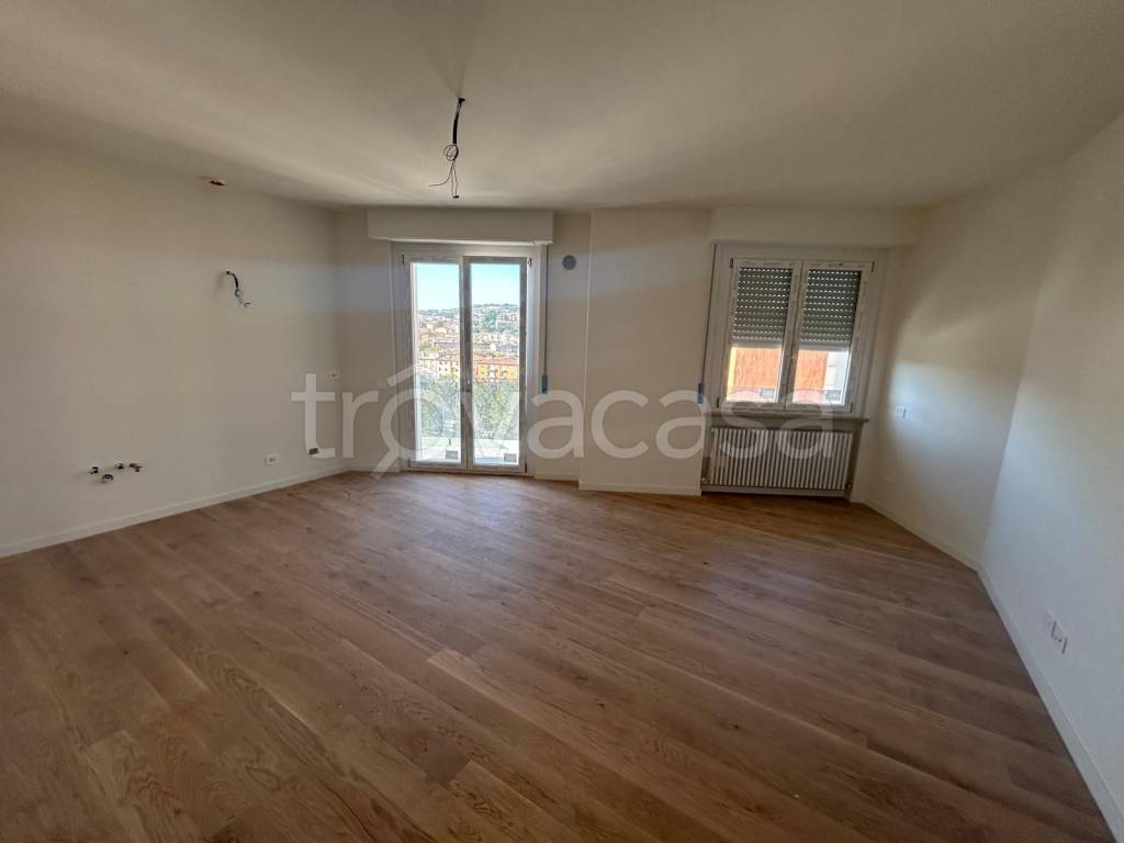 appartamento in vendita ad Ancona in zona Vallemiano