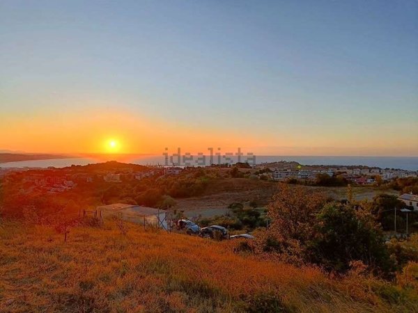 appartamento in vendita ad Ancona in zona Adriatico