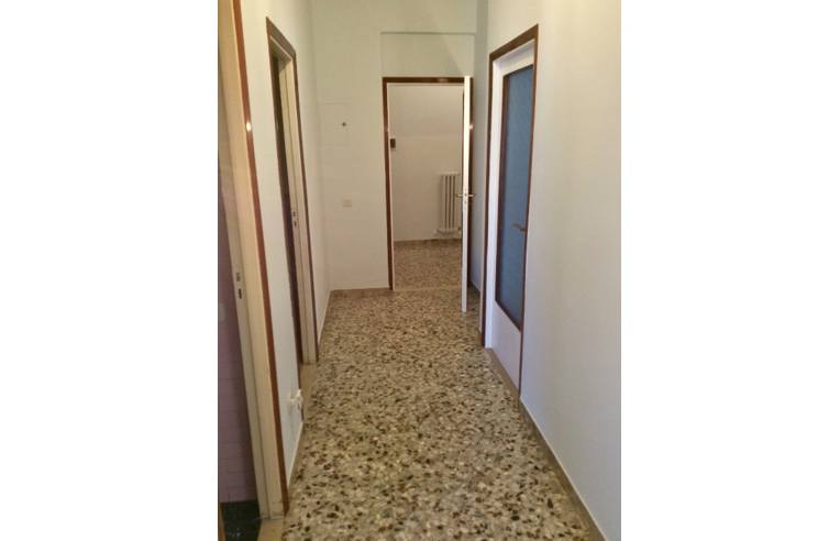 appartamento in vendita ad Ancona in zona Piano San Lazzaro