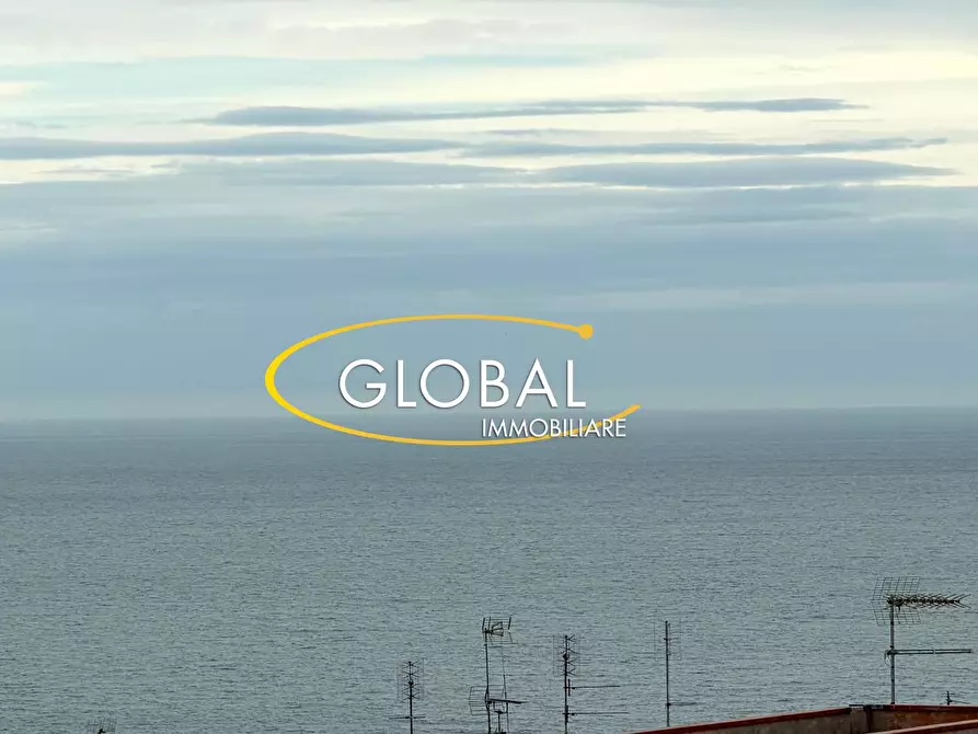 appartamento in vendita ad Ancona in zona Piano San Lazzaro