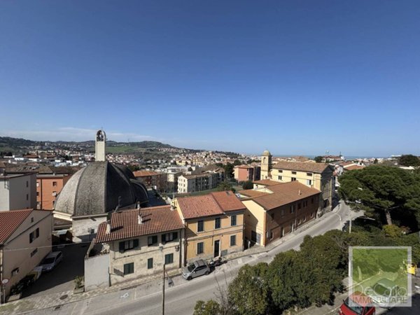 appartamento in vendita ad Ancona in zona Tavernelle