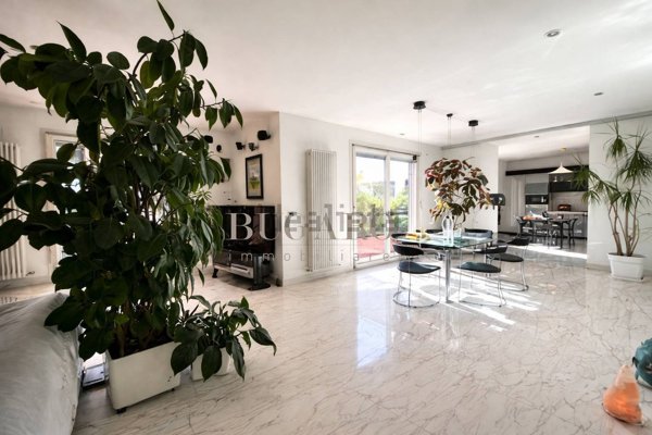 appartamento in vendita ad Ancona in zona Pietra La Croce