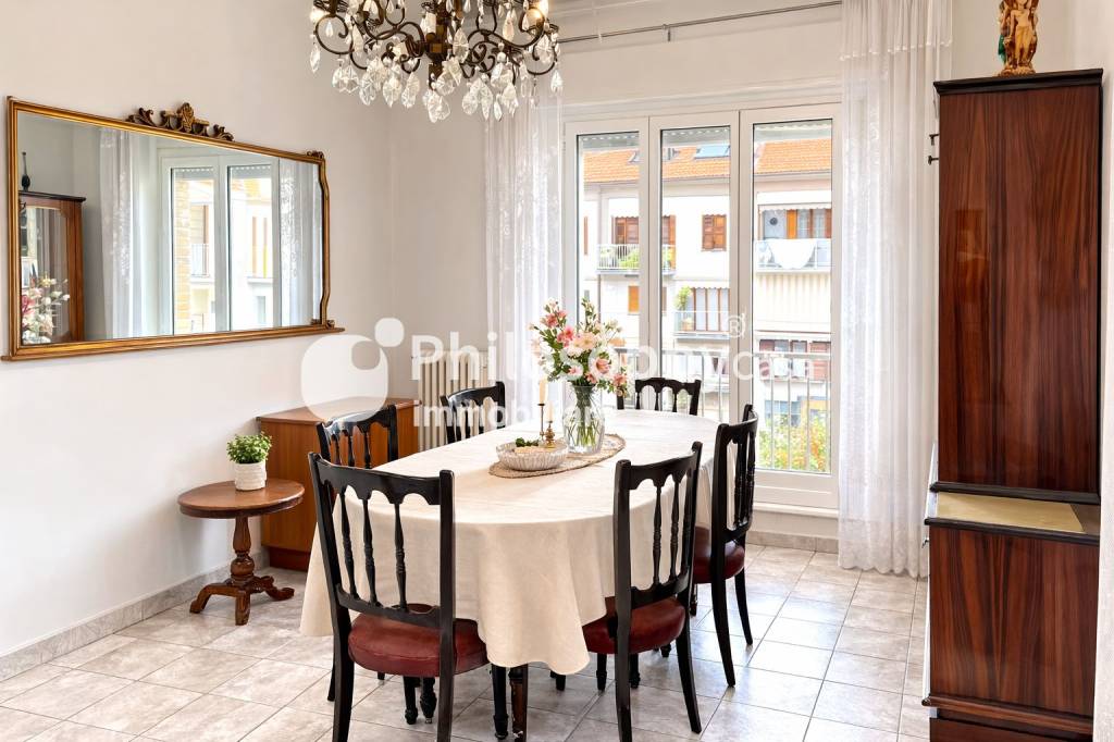 appartamento in vendita ad Ancona in zona Collemarino