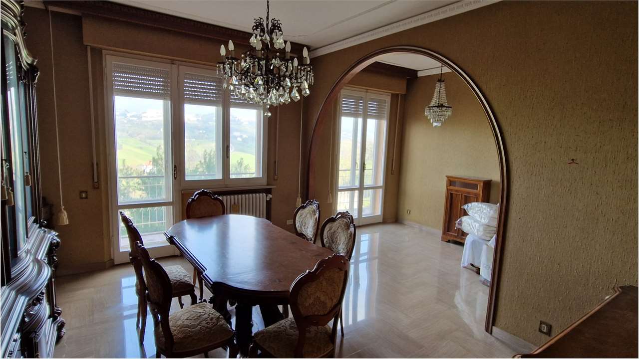 appartamento in vendita ad Ancona in zona Piano San Lazzaro