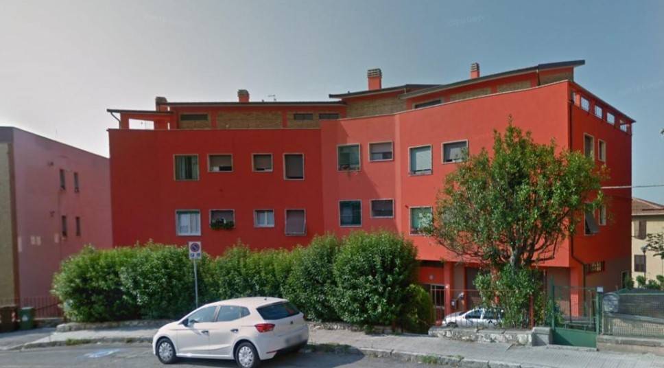 negozio in vendita ad Ancona in zona Piano San Lazzaro