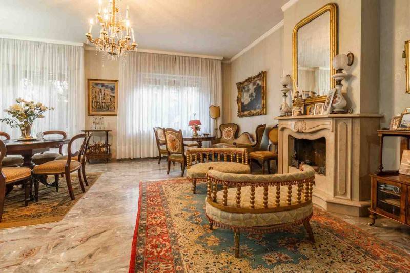 casa indipendente in vendita ad Ancona in zona Adriatico