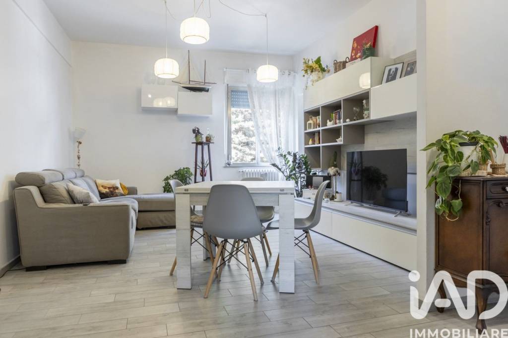 appartamento in vendita ad Ancona in zona Posatora