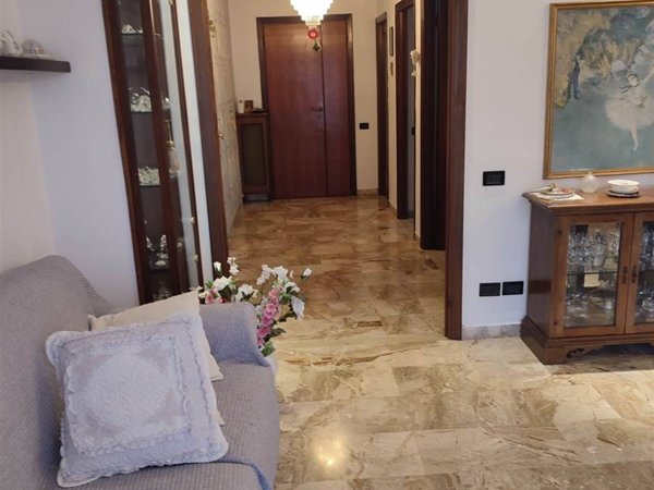 appartamento in vendita ad Ancona in zona Adriatico