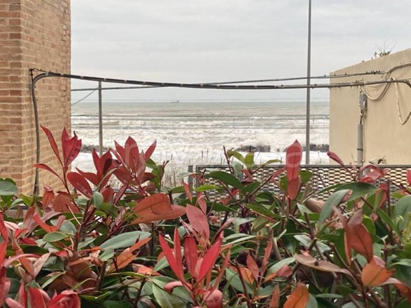 appartamento in vendita ad Ancona in zona Torrette