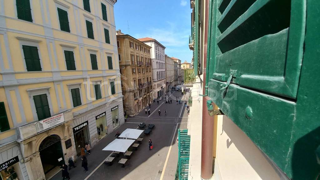 appartamento in vendita ad Ancona in zona Centro Storico