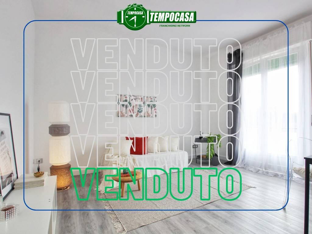 appartamento in vendita ad Ancona in zona Candia