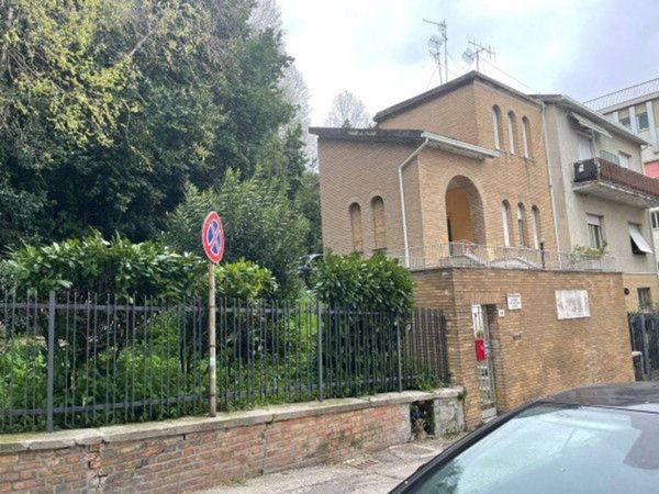 appartamento in vendita ad Ancona in zona Passetto