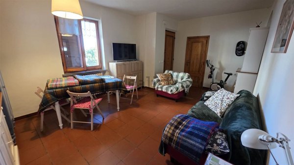 appartamento in vendita ad Ancona in zona Scrima