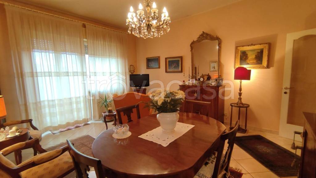 appartamento in vendita ad Ancona in zona Posatora