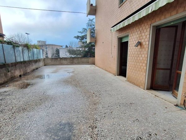 appartamento in vendita ad Ancona in zona Piano San Lazzaro