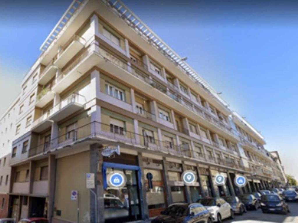 ufficio in vendita ad Ancona in zona Passetto