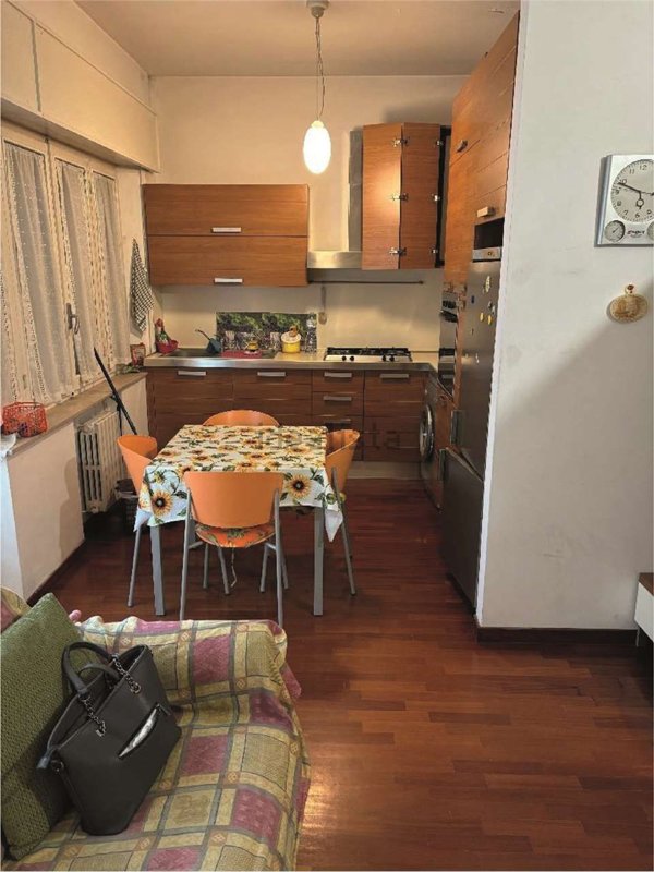 appartamento in vendita ad Ancona in zona Adriatico