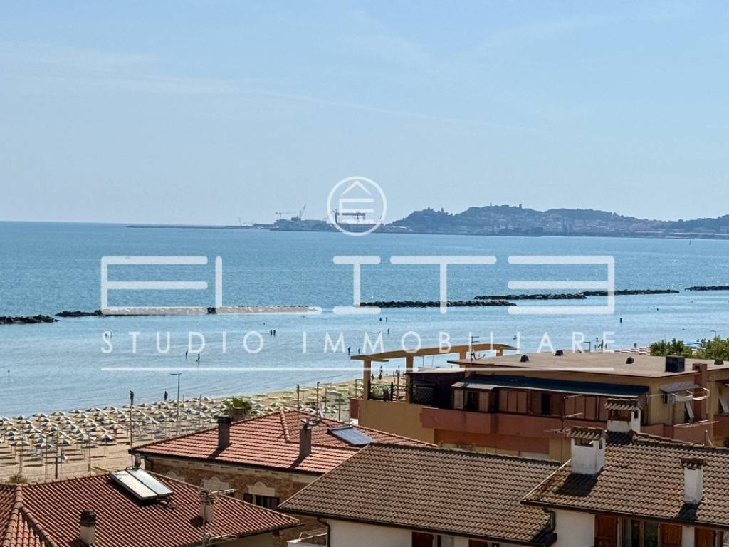 appartamento in vendita ad Ancona in zona Piano San Lazzaro