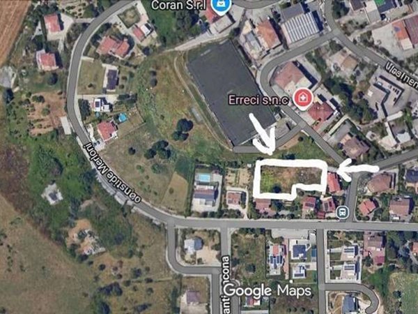terreno edificabile in vendita ad Ancona in zona Candia