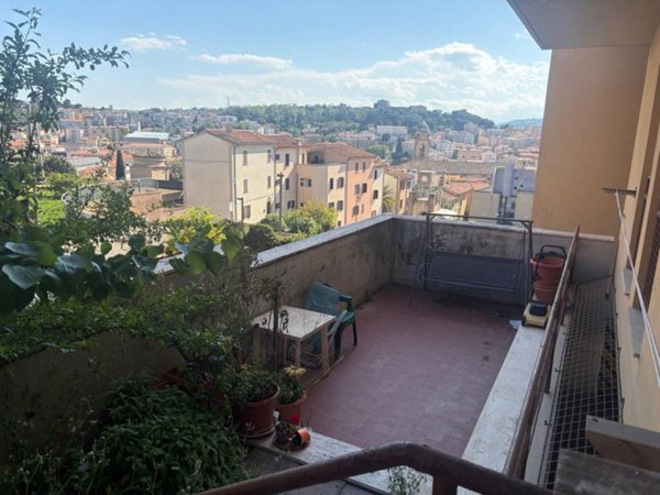 appartamento in vendita ad Ancona in zona Centro Storico
