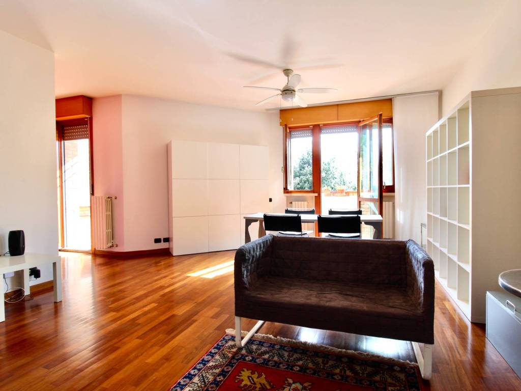 appartamento in vendita ad Ancona in zona Montedago