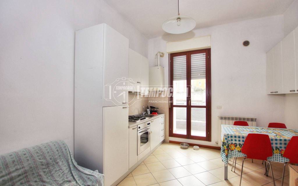 appartamento in vendita ad Ancona in zona Piano San Lazzaro