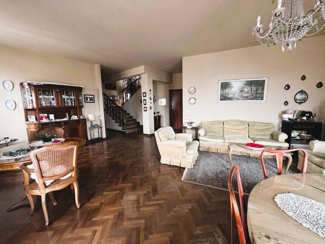 appartamento in vendita ad Ancona in zona Adriatico