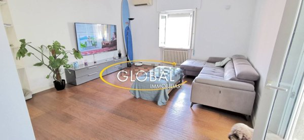 appartamento in vendita ad Ancona in zona Passetto