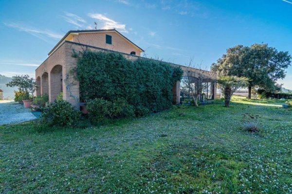appartamento in vendita ad Ancona in zona Piano San Lazzaro