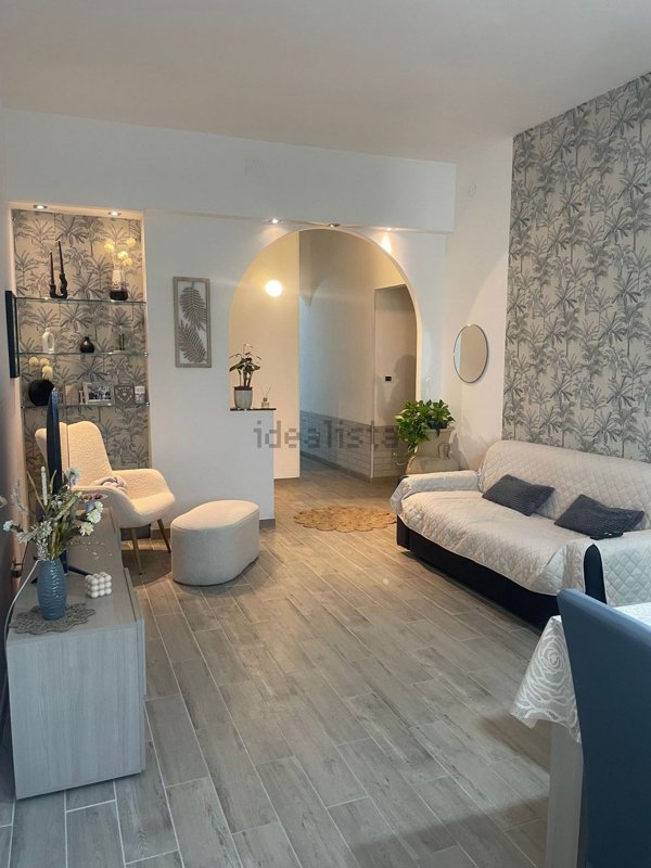 appartamento in vendita ad Ancona in zona Palombella