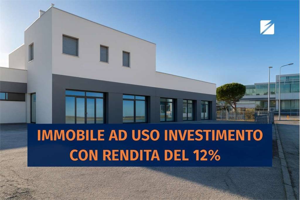 negozio in vendita ad Ancona in zona Candia