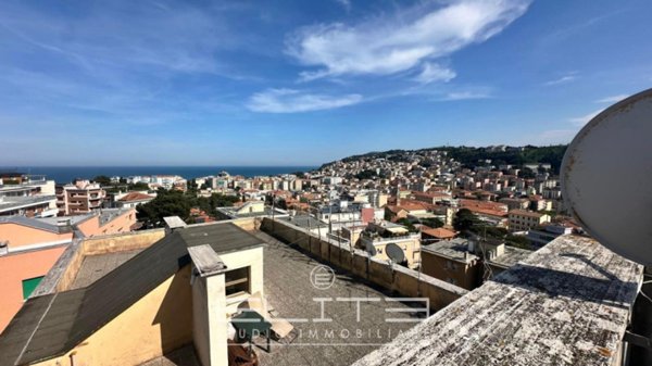 appartamento in vendita ad Ancona in zona Piano San Lazzaro